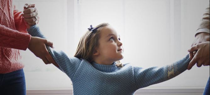 آشنایی با چند برداشت نادرست پیرامون حضانت 