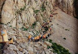 کشته شدن ۴ کولبر دیگر در دو هفته اخیر/ معیشت و اشتغال کولبران را تامین کنید 