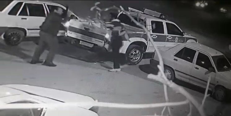 آنچه پلیس و جامعه نیاز دارد، اسلحه و مجوز استفاده از آن است یا نکات دیگر؟!