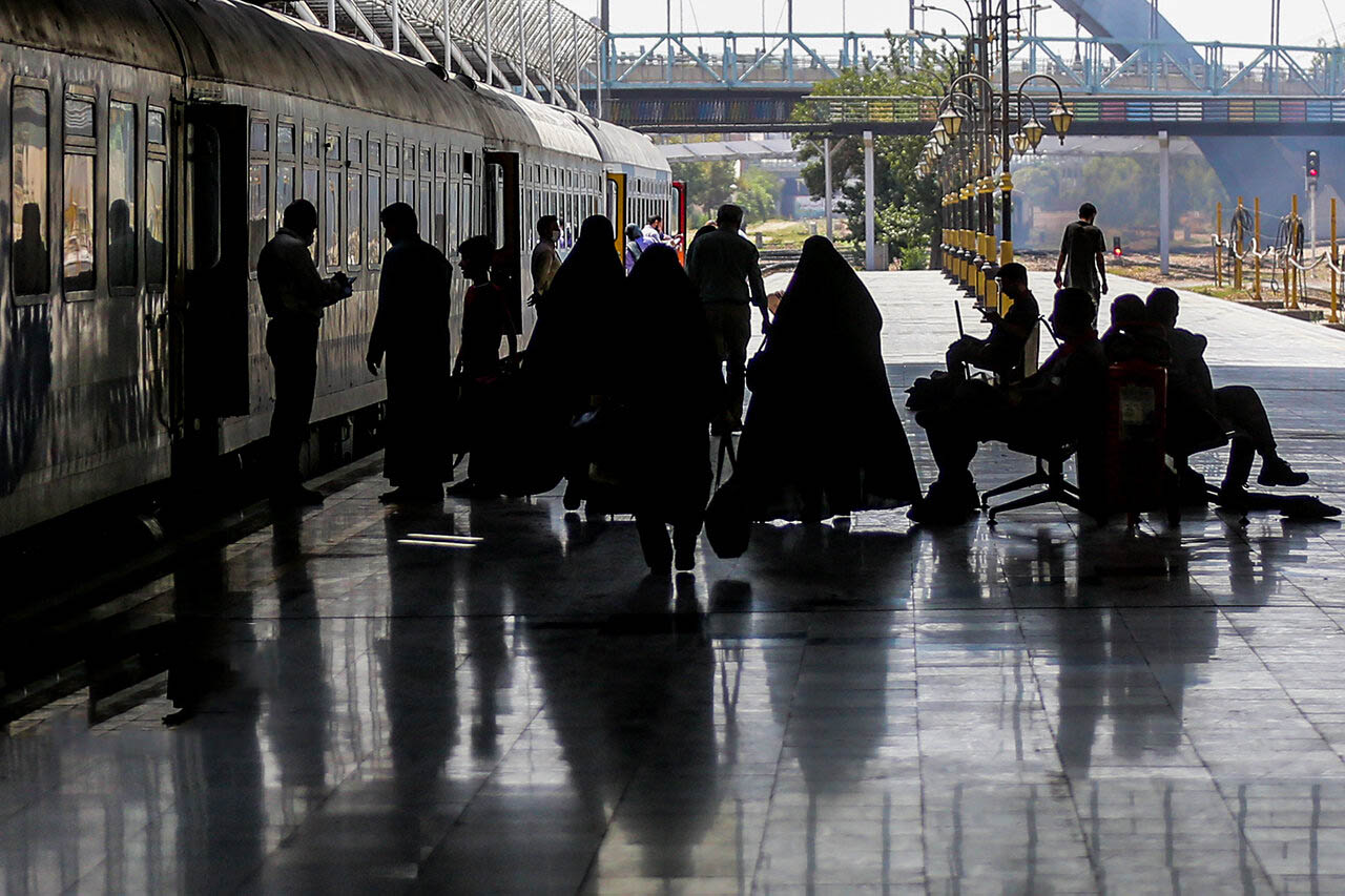 هشدار سازمان بازرسی به راه‌آهن درباره شائبه وجود رانت در فروش بلیت اربعین