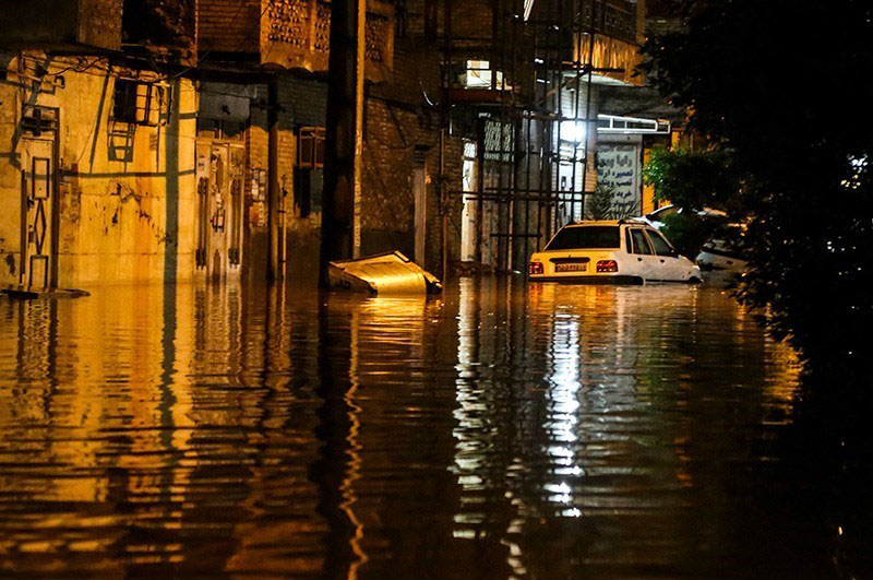 تشکیل پرونده قضایی برای شهردار و مدیر آبفای اهواز به خاطر سرریز فاضلاب 